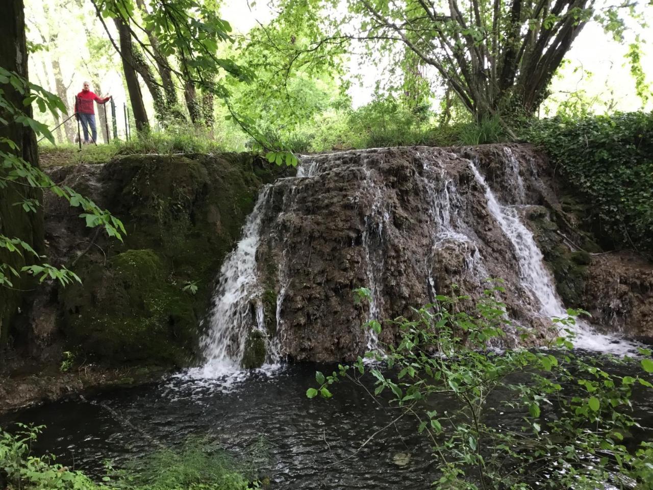 Camping De Graniers Monoblet Exteriér fotografie